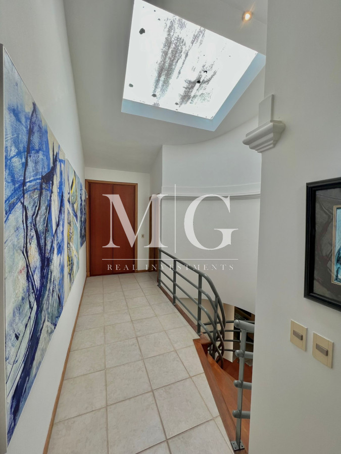 Casa ID.371 - EXCELENTE PROPIEDAD ZONA GOLF PUNTA DEL ESTE, 6 DORMITORIOS