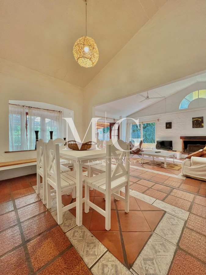 Casa ID.43 - Venta Casa 4 dormitorios, parrillero, piscina - Pinares