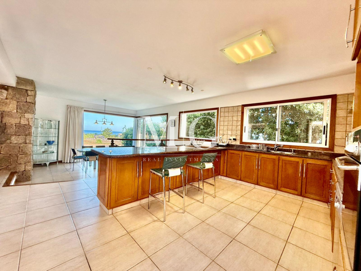 Casa ID.1522 - Venta de Casa 3 DORMITORIOS y Servicio en Club del Mar, José Ignacio. 