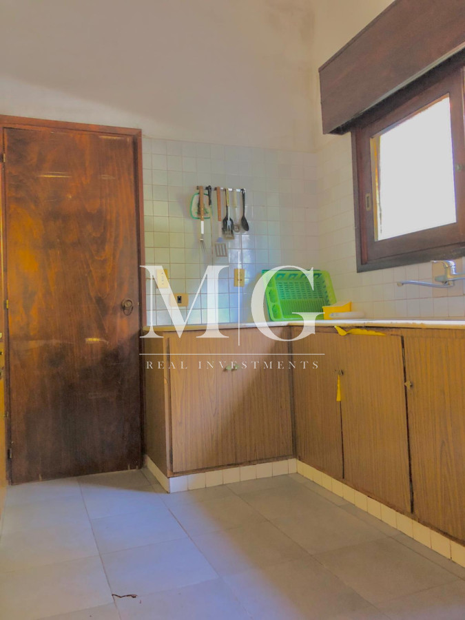 Casa ID.16 - Venta Casa 5 dormitorios, dep. servicio + piscina zona Mansa 