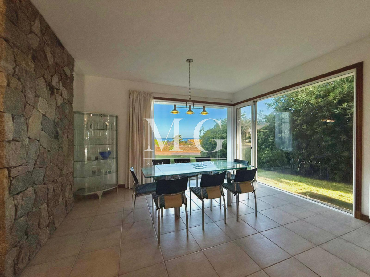 Casa ID.1522 - Venta de Casa 3 DORMITORIOS y Servicio en Club del Mar, José Ignacio. 