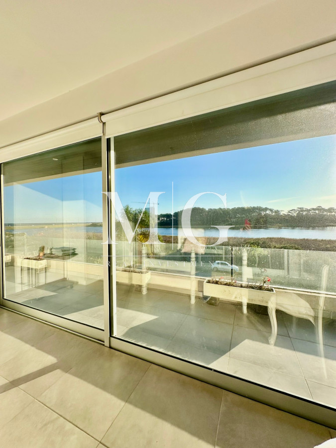Casa ID.1247 - Casa única en Parada 41, Playa Mansa, Punta del Este