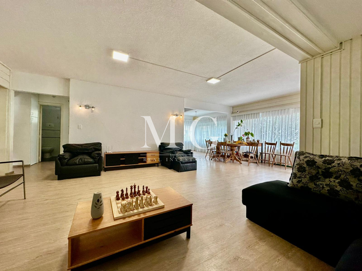 Casa ID.1030 - ALQUILER ANUAL VIVIENDA O COMERCIO, CASA 4 DORMITORIOS LA PASTORA PUNTA DEL ESTE 