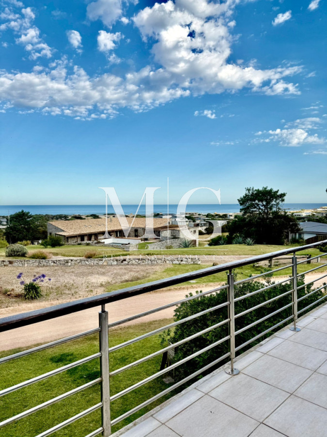 Casa ID.1522 - Venta de Casa 3 DORMITORIOS y Servicio en Club del Mar, José Ignacio. 