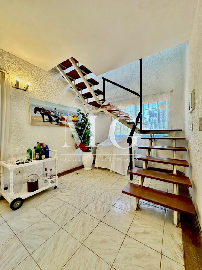 Casa ID.1357 - Venta Casa Principal 5 dormitorios en el Corazón de San Rafael a Metros del Mar