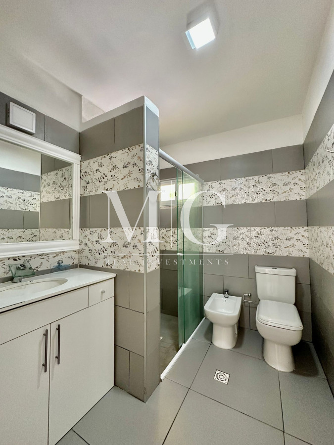 Casa ID.164 - PINARES VENTA CASA 3 DORMITORIOS CON PISCINA 