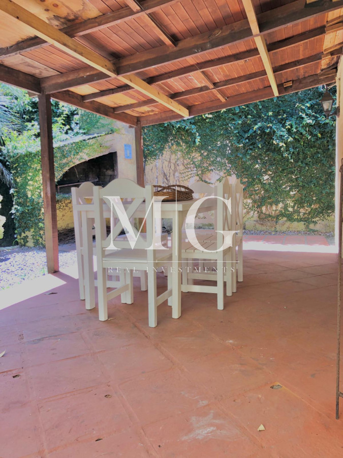Casa ID.43 - Venta Casa 4 dormitorios, parrillero, piscina - Pinares