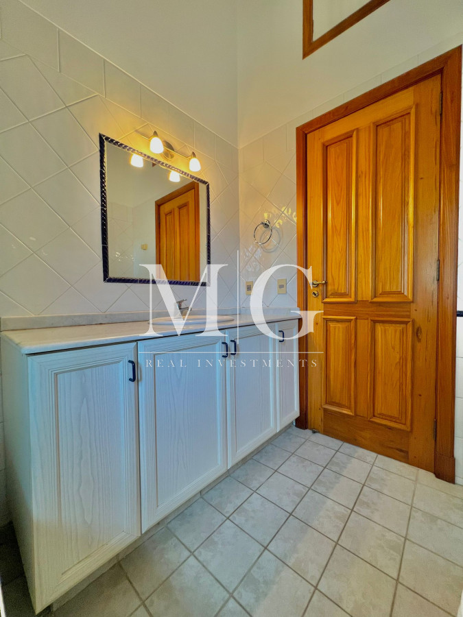 Casa ID.371 - EXCELENTE PROPIEDAD ZONA GOLF PUNTA DEL ESTE, 6 DORMITORIOS