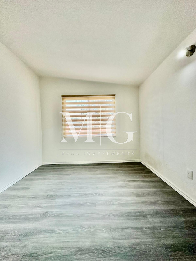 Casa ID.1242 - Barrio Artigas, 4 dormitorios, parrillero y patio cerrado