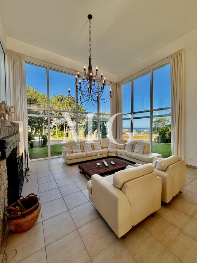 Casa ID.1522 - Venta de Casa 3 DORMITORIOS y Servicio en Club del Mar, José Ignacio. 