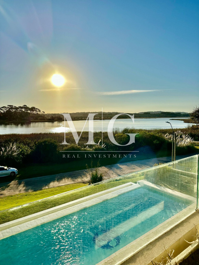 Casa ID.1247 - Casa única en Parada 41, Playa Mansa, Punta del Este