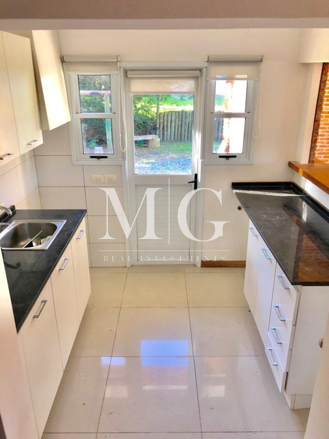 Casa ID.27 - ALQUILER ANUAL! ZONA SHAKESPEARE 3 DORMITORIOS