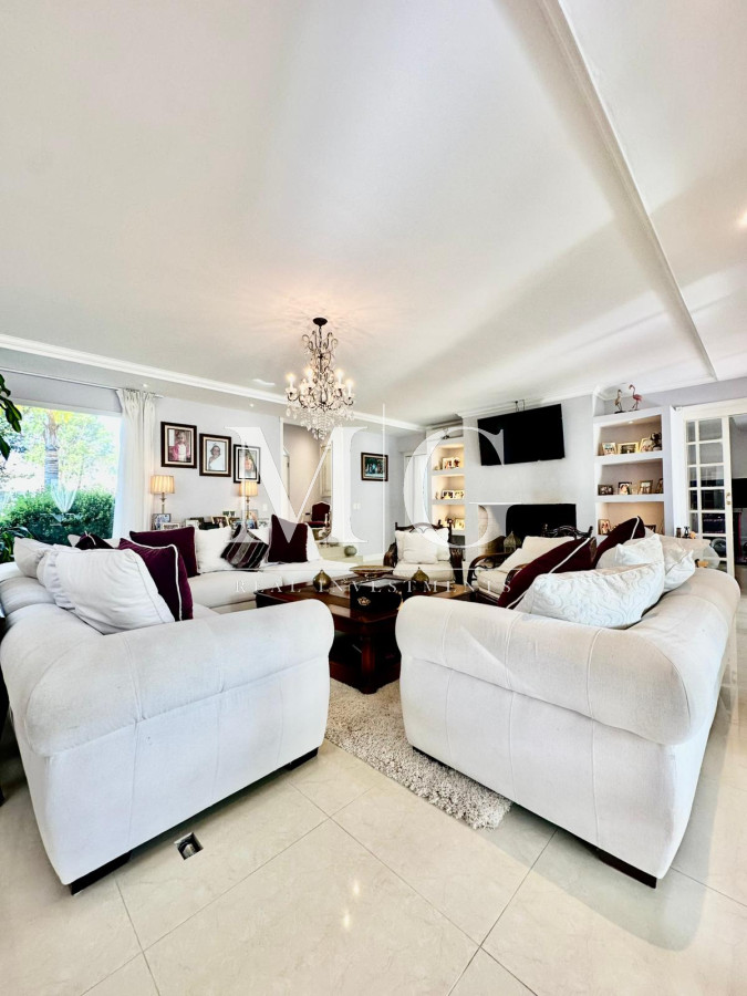 Casa ID.1453 - Barrio Privado La Arbolada Venta Casa 5 dormitorios