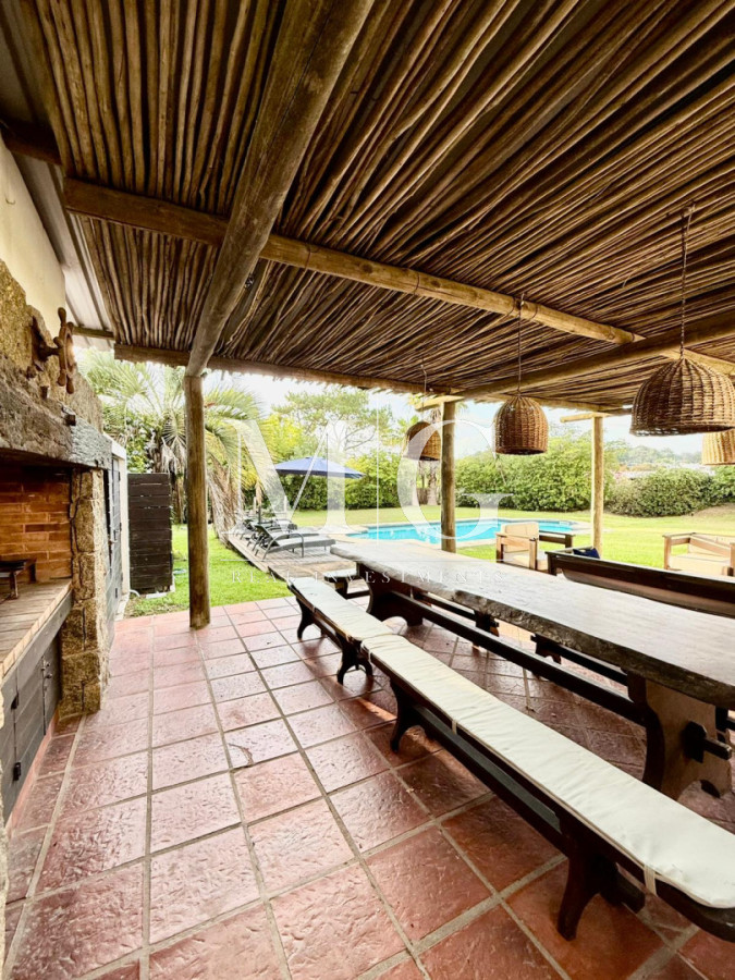 Casa ID.1522 - Venta de Casa 3 DORMITORIOS y Servicio en Club del Mar, José Ignacio. 