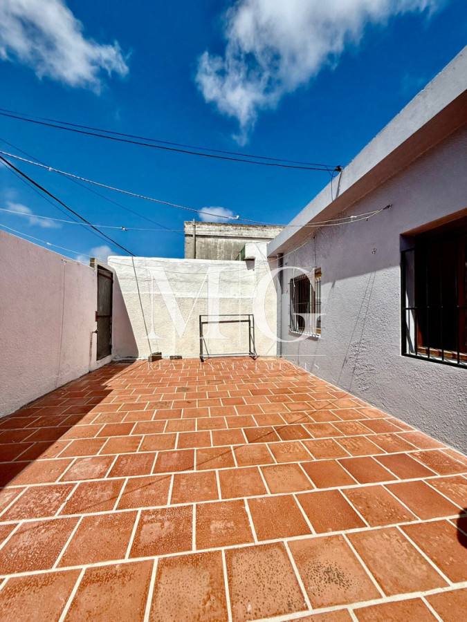 Casa ID.1542 - Casa en Venta Maldonado Centro 2 dormitorios. Reciclada a estrenar!
