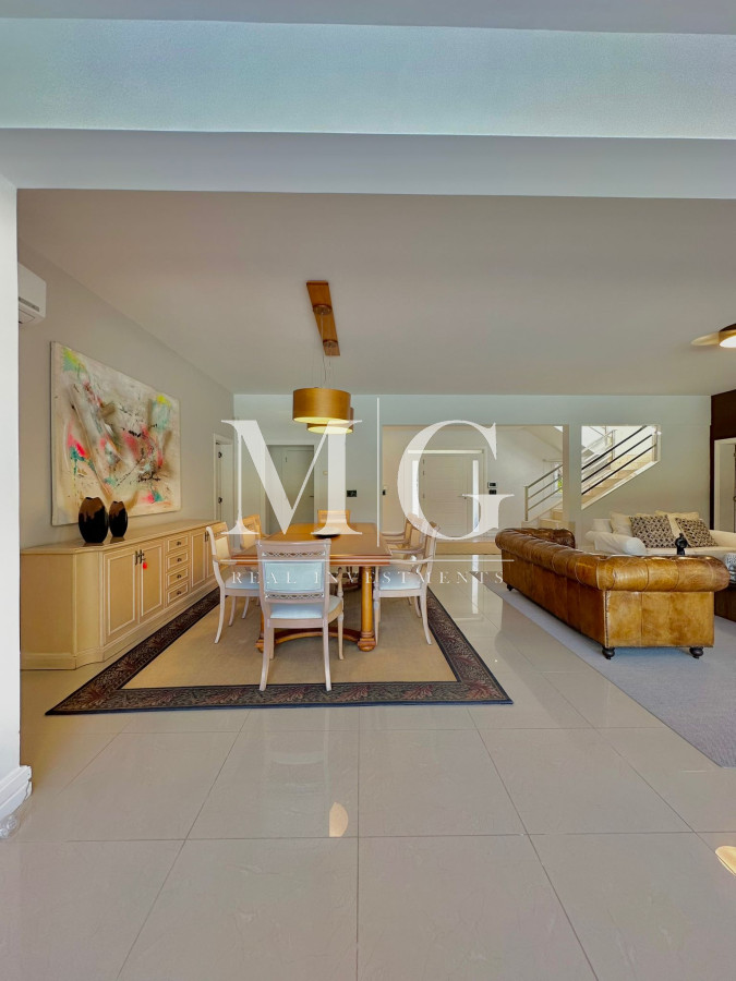 Casa ID.687 - Espectacular Casa zona Marly Punta del Este