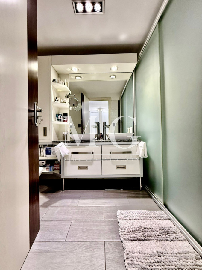 Casa ID.1508 - Chalet Premium con Gran Potencial - Ideal para Clínica, Consultorios u Oficinas