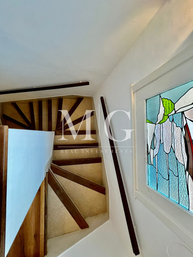 Casa ID.120 - Zona Faro Punta del Este 6 dormitorios + dep.servicio, piscina