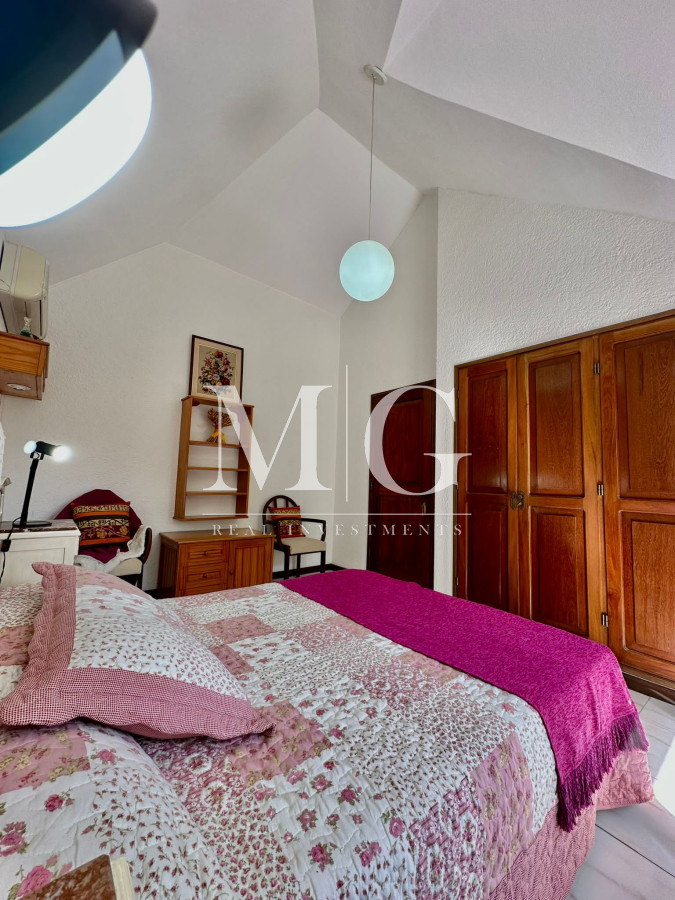 Casa ID.621 - Venta Casa 4 dormitorios + dep.servicio, barbacoa, piscina zona Golf