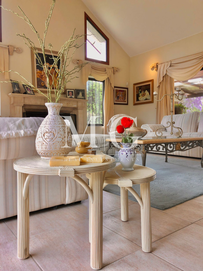 Casa ID.116 - Mansa, paradas, 7 dormitorios, piscina, barbacoa