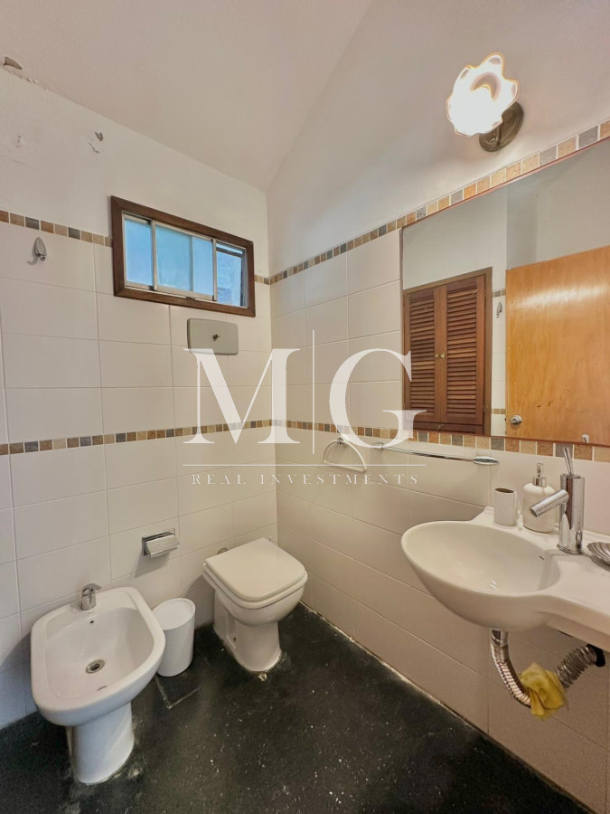 Casa ID.1341 - Venta de Casa en Rincón del Indio a 25 Metros del Mar - Oportunidad Única