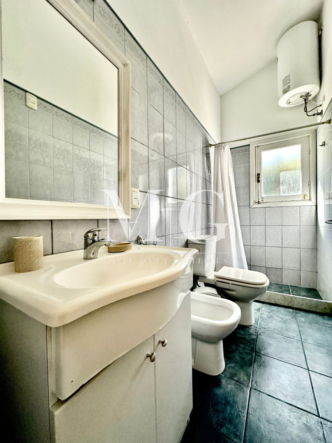 Casa ID.832 - Terreno 3.436mt a 200mt del Mar con proyecto aprobado para altura! Playa Mansa