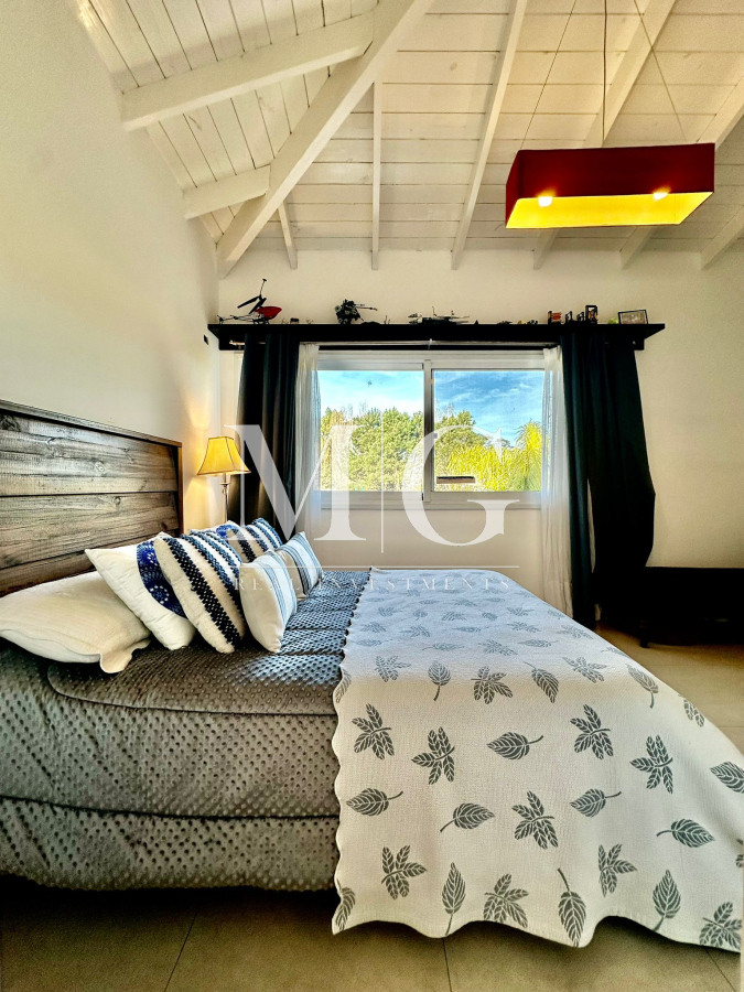 Casa ID.1453 - Barrio Privado La Arbolada Venta Casa 5 dormitorios