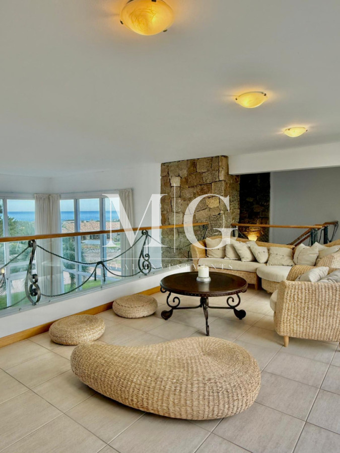 Casa ID.1522 - Venta de Casa 3 DORMITORIOS y Servicio en Club del Mar, José Ignacio. 