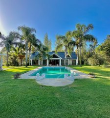 Venta Casa Mansion Beverly Hills 6 dormitorios, barbacoa, piscina