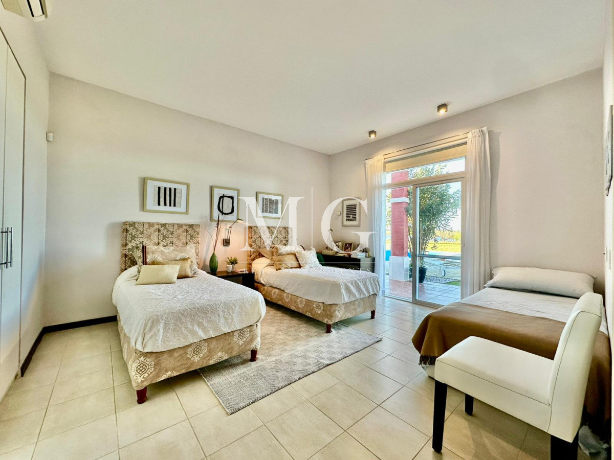 Chacra ID.1465 - Exclusiva Quinta, Un refugio exclusivo sobre la Laguna del Sauce