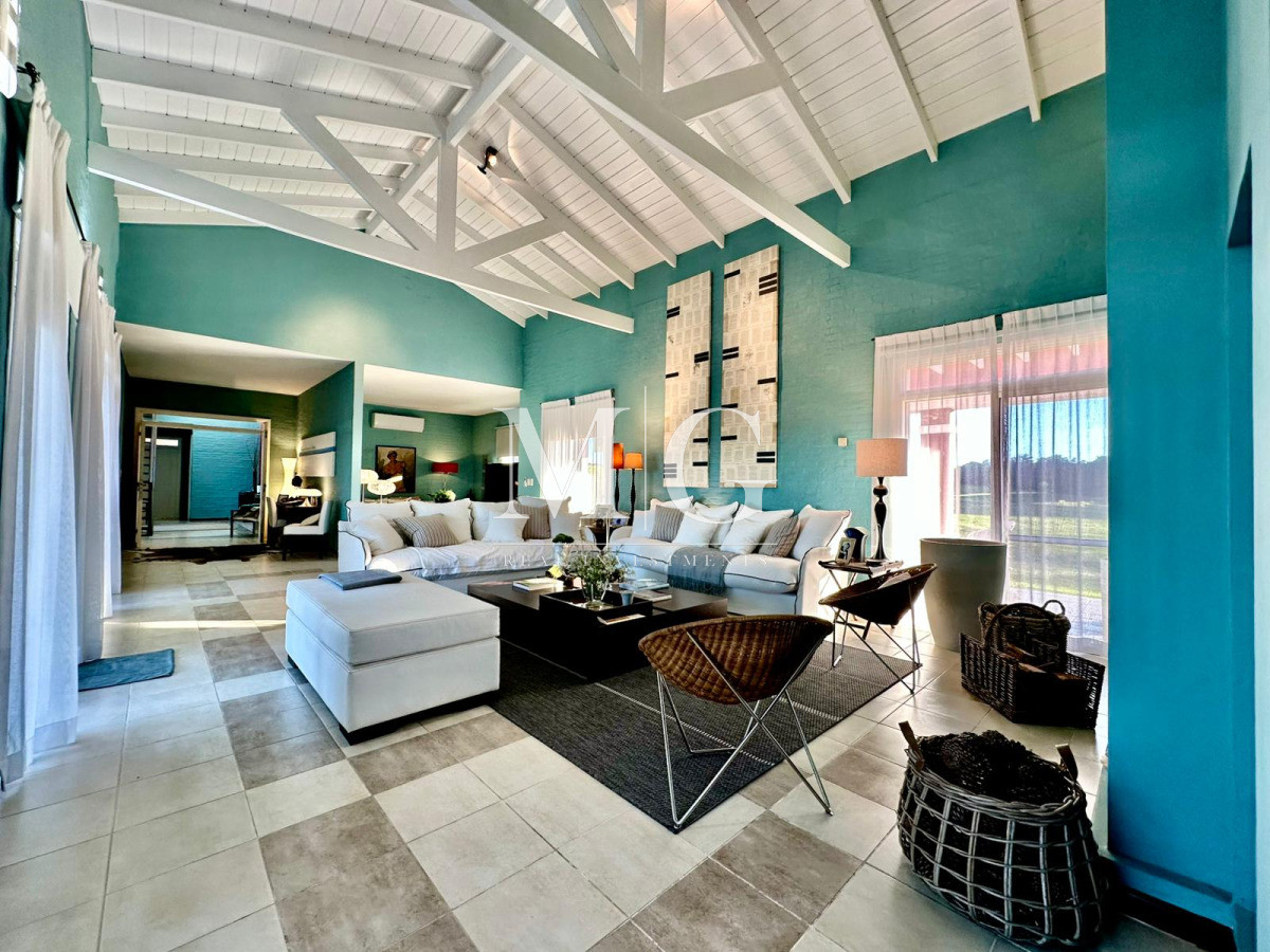 Chacra ID.1465 - Exclusiva Quinta, Un refugio exclusivo sobre la Laguna del Sauce