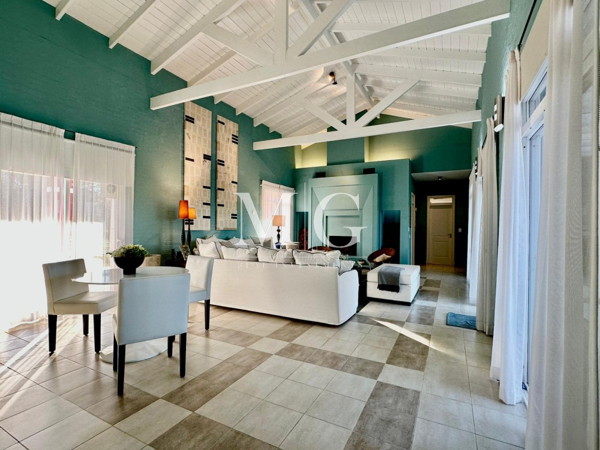 Chacra ID.1465 - Exclusiva Quinta, Un refugio exclusivo sobre la Laguna del Sauce