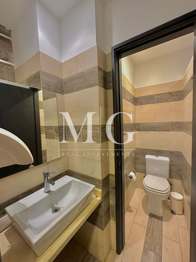 Local Comercial ID.712 - Alquiler Anual Local 140m2, peatonal Sarandi, Ciudad Vieja, Montevideo