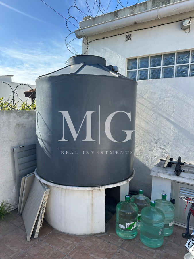 Local Comercial ID.724 - Local en Alquiler Anual Maldonado Centro