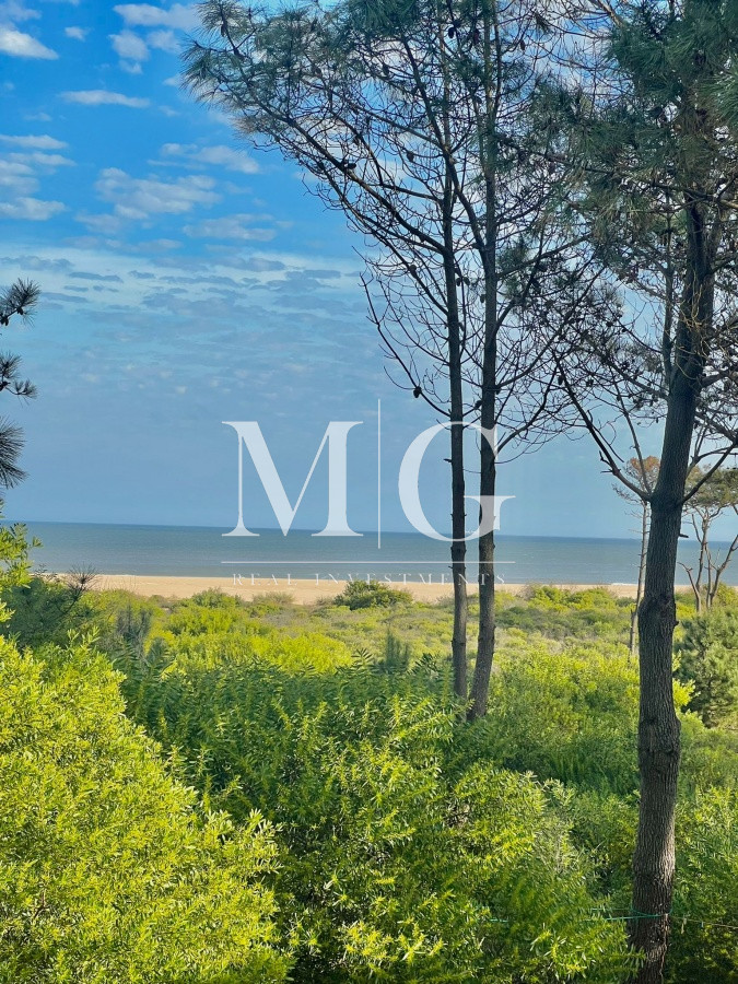 Terreno ID.394 - OPORTUNIDAD!! TERRENO ALTO CON VISTA AL MAR! 1.041m2 