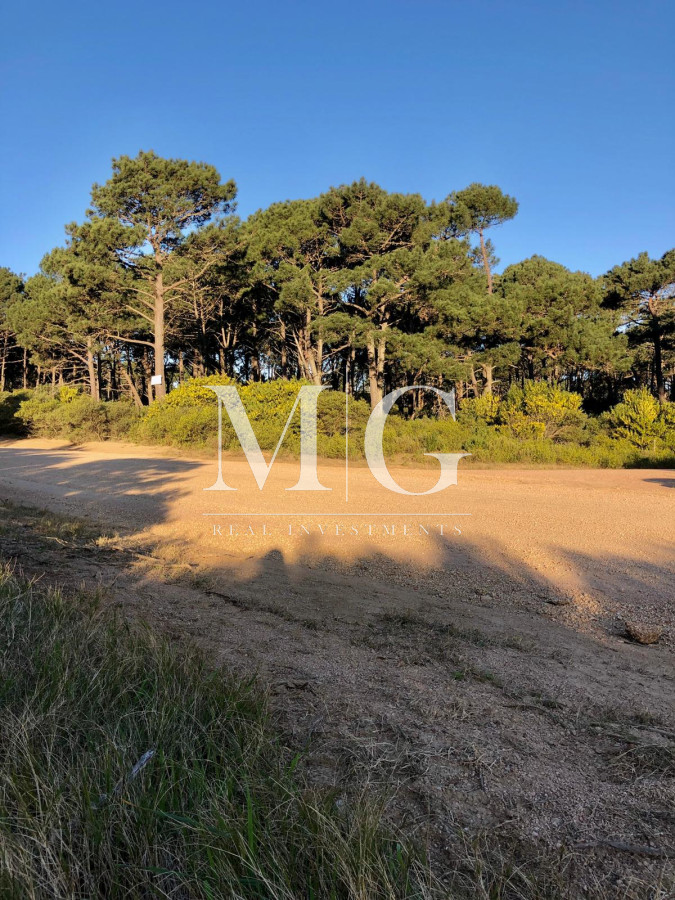 Terreno ID.78 - Venta Terreno esquinero 1000mt zona Chihuahua pronto para construir
