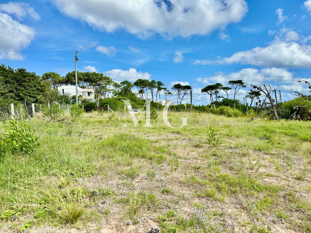 Terreno ID.1090 - Lote 1.000mt zona Chihuahua a pasos del Mar!