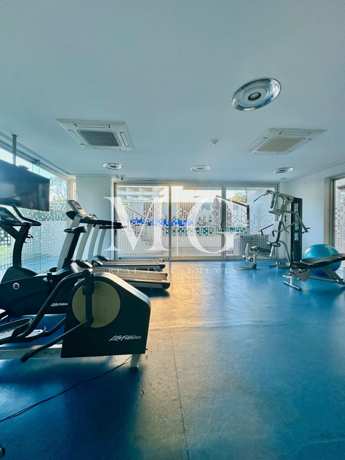 Apartamento ID.1287 - Aidy Grill a 500mt de Playa Brava, piso alto con cochera sub-suelo 