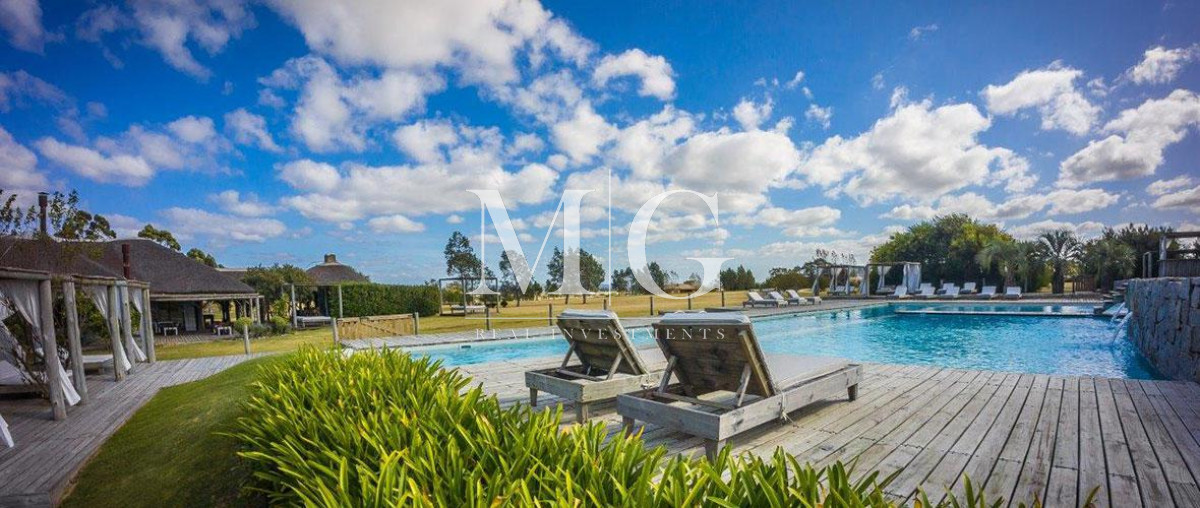 Apartamento ID.9 - Venta Apartamento ubicado cerca de playa Mansa y Brava