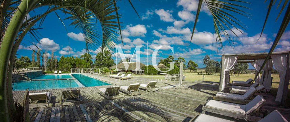 Apartamento ID.9 - Venta Apartamento ubicado cerca de playa Mansa y Brava