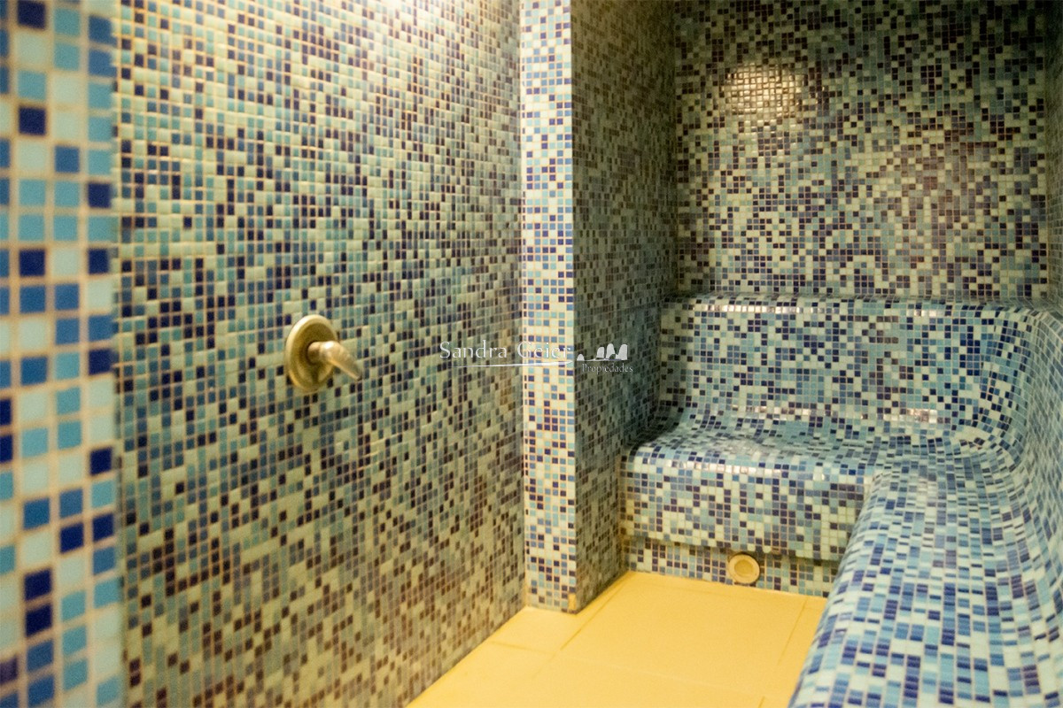Apartamento ID.1948 - Brava Primera linea venta parada 5 frente al mar 3 garages