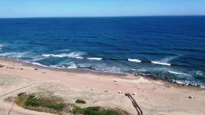 Apartamento ID.1948 - Brava Primera linea venta parada 5 frente al mar 3 garages