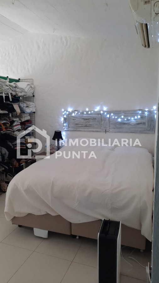https://ri.com.uy/f/261-262/1/1200/0/0/0/be2e47867d783bd8a6bb9866226ee960.jpg