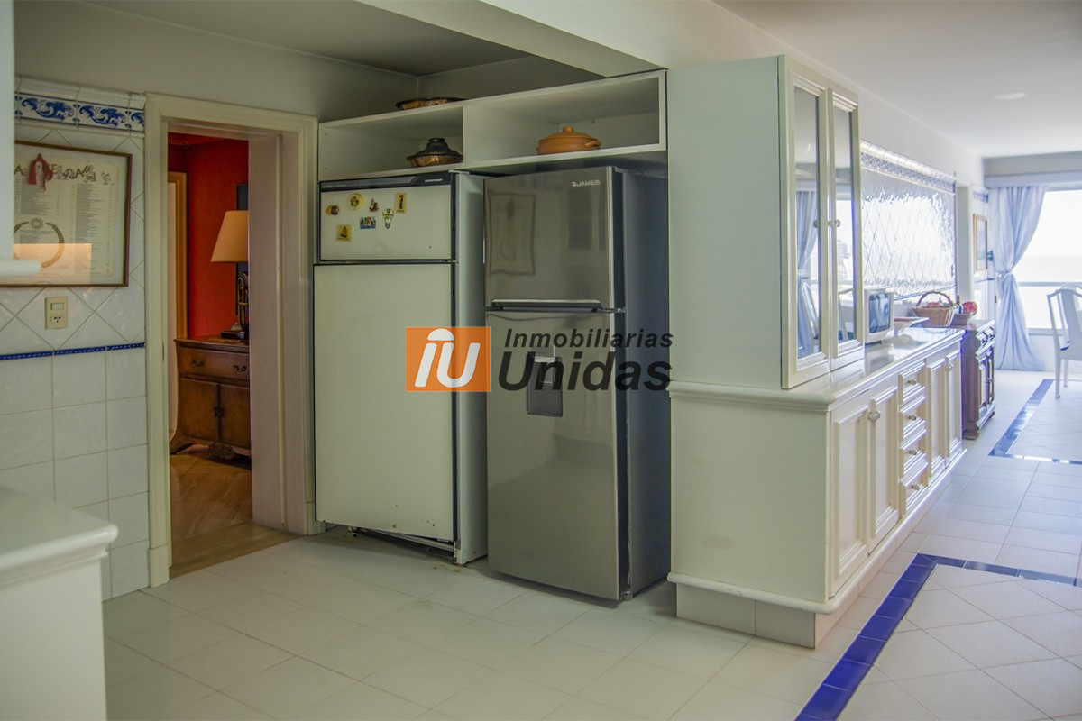 Apartamento ID.232532 - Apartamento en Venta yo Alquiler en Punta del Este