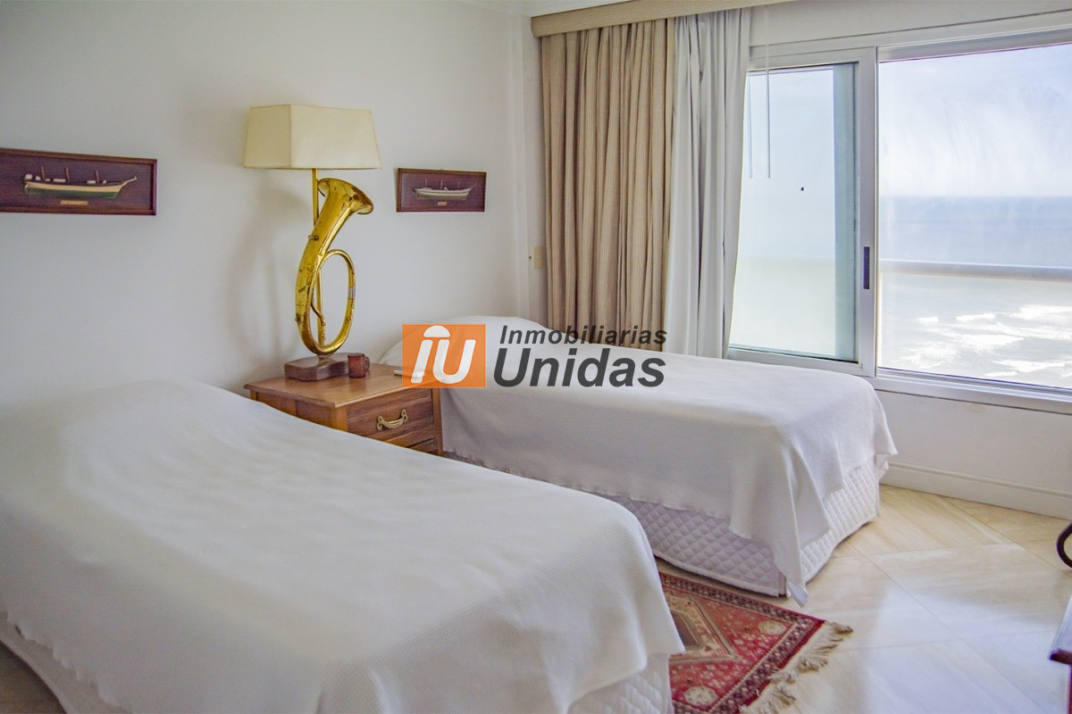 Apartamento ID.232532 - Apartamento en Venta yo Alquiler en Punta del Este