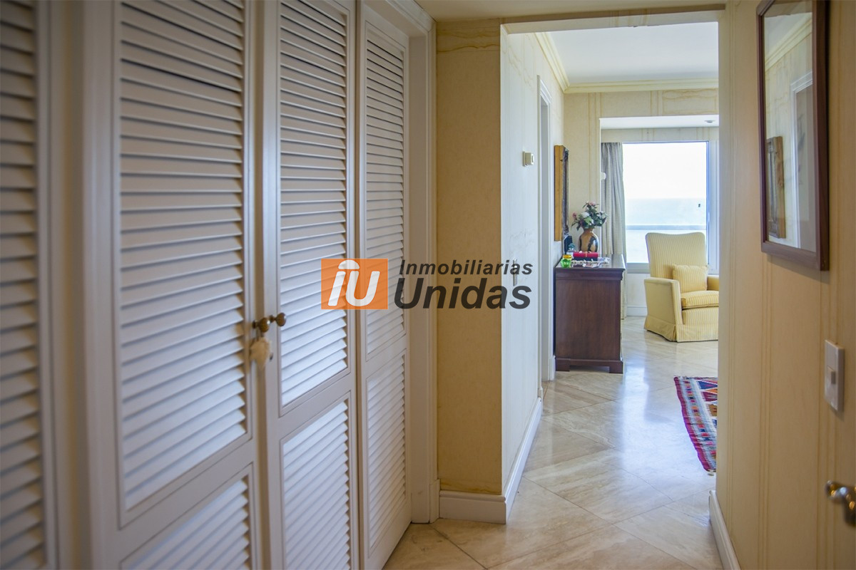 Apartamento ID.232532 - Apartamento en Venta yo Alquiler en Punta del Este