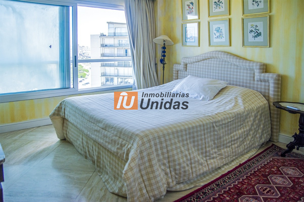 Apartamento ID.232532 - Apartamento en Venta yo Alquiler en Punta del Este