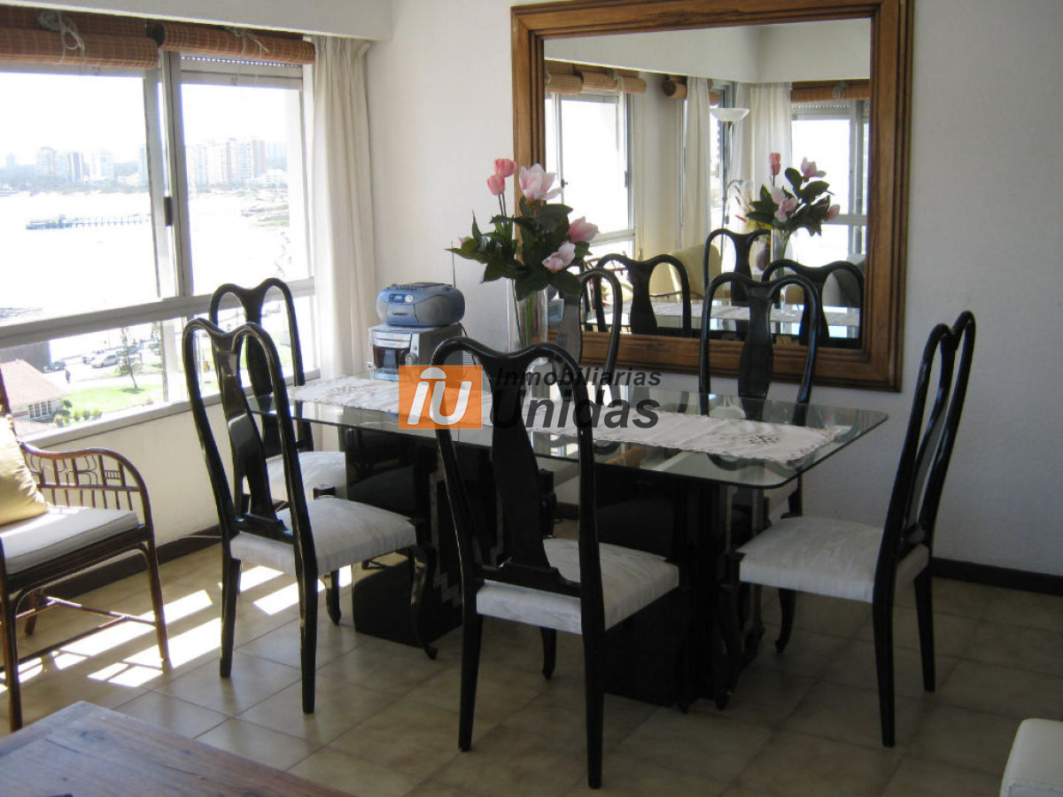 Apartamento ID.10074 - Apartamento en Punta del Este, Península