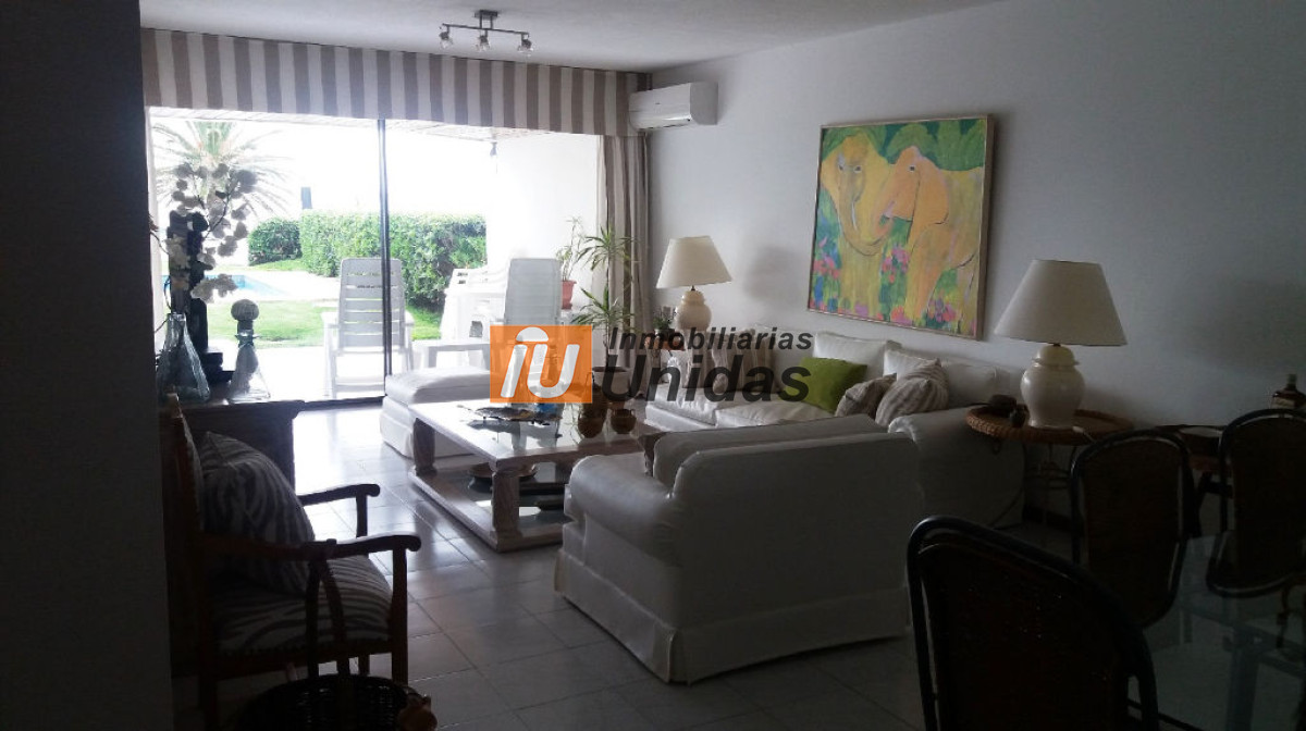 Apartamento ID.10205 - Apartamento en Punta del Este, Península