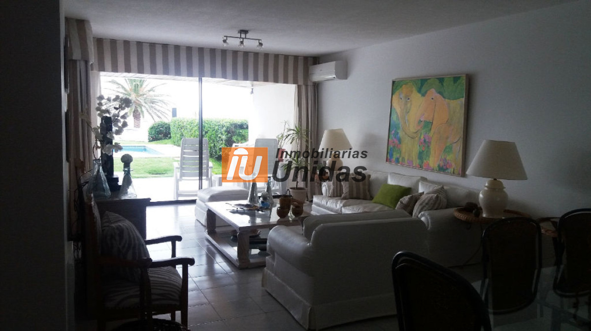 Apartamento ID.10205 - Apartamento en Punta del Este, Península